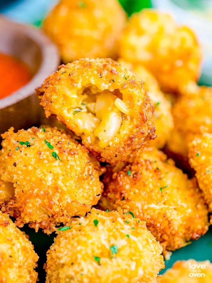 Mac & Cheese Gouda and Bacon Bites
