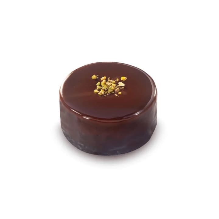 Dubai Chocolate Cake
